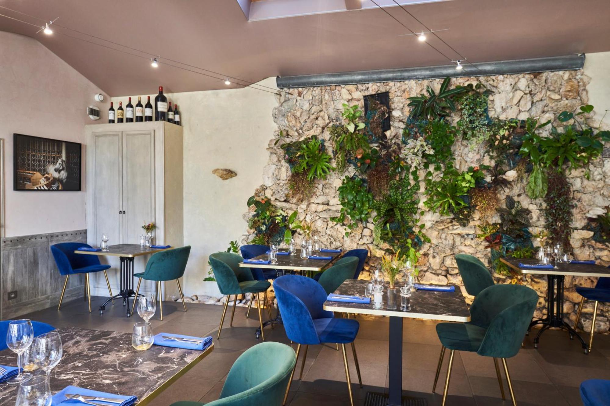 Logis Hotel De La Tour ליבורן מראה חיצוני תמונה